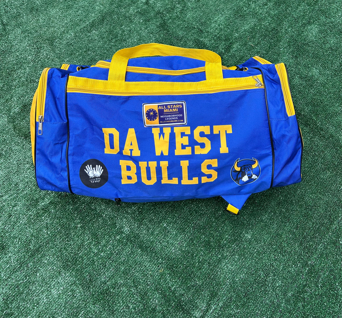 MIAMI NORTHWESTERN BULLS DUFFLE BAG